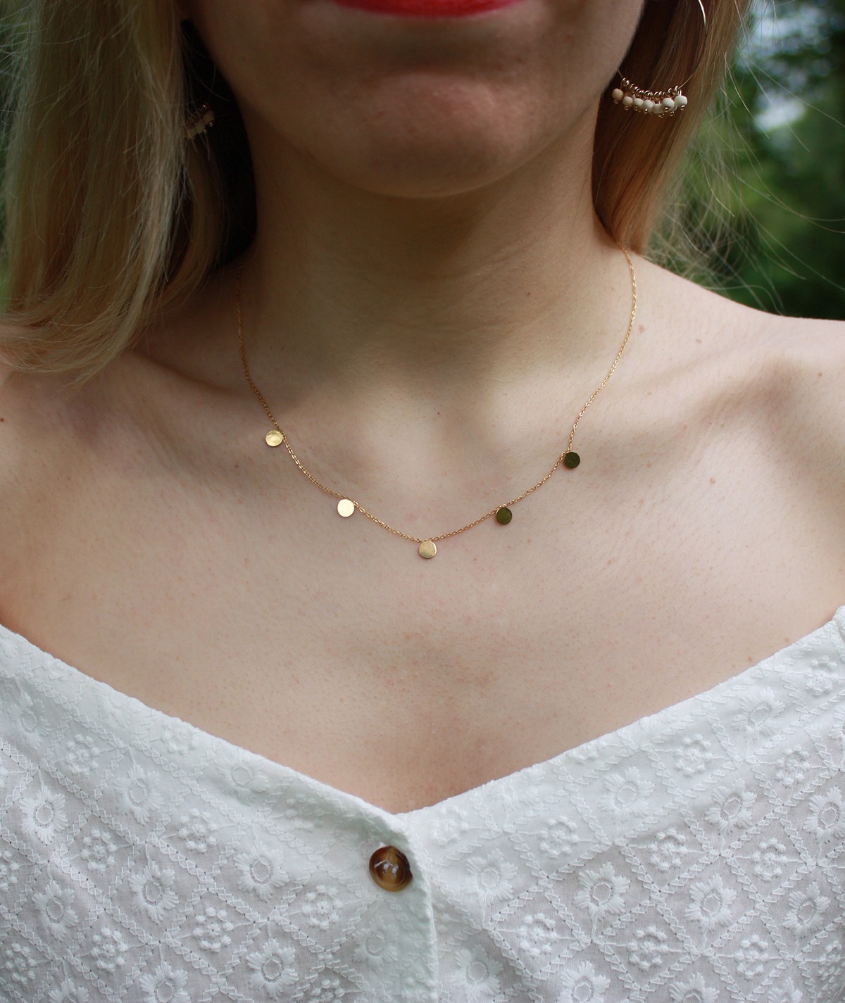 Collier Arthur en acier inoxydable doré. À s'offrir ou pour une idée cadeau.